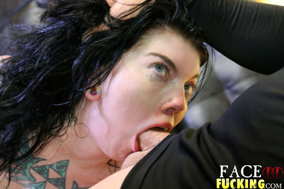 Face Fucking Milla Fenix 2